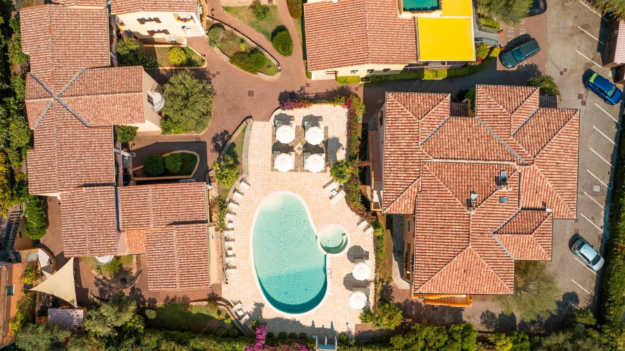 Residence Corte Dei Venti Будони Екстериор снимка