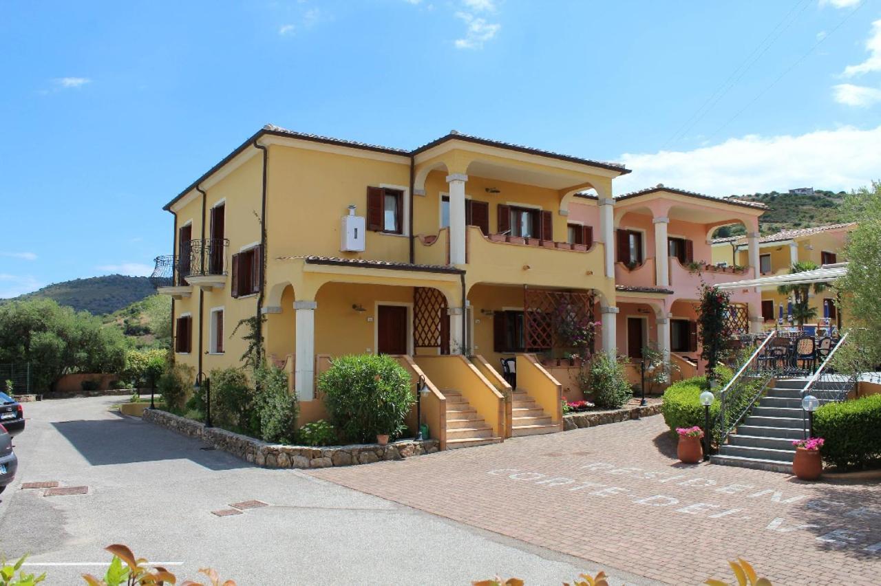 Residence Corte Dei Venti Будони Екстериор снимка