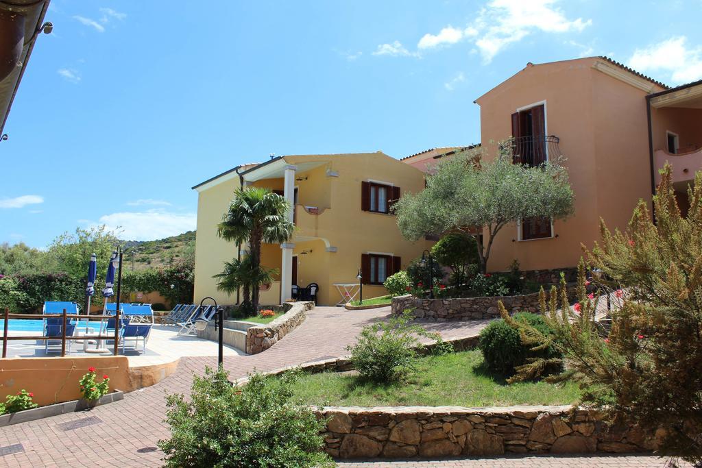 Residence Corte Dei Venti Будони Екстериор снимка