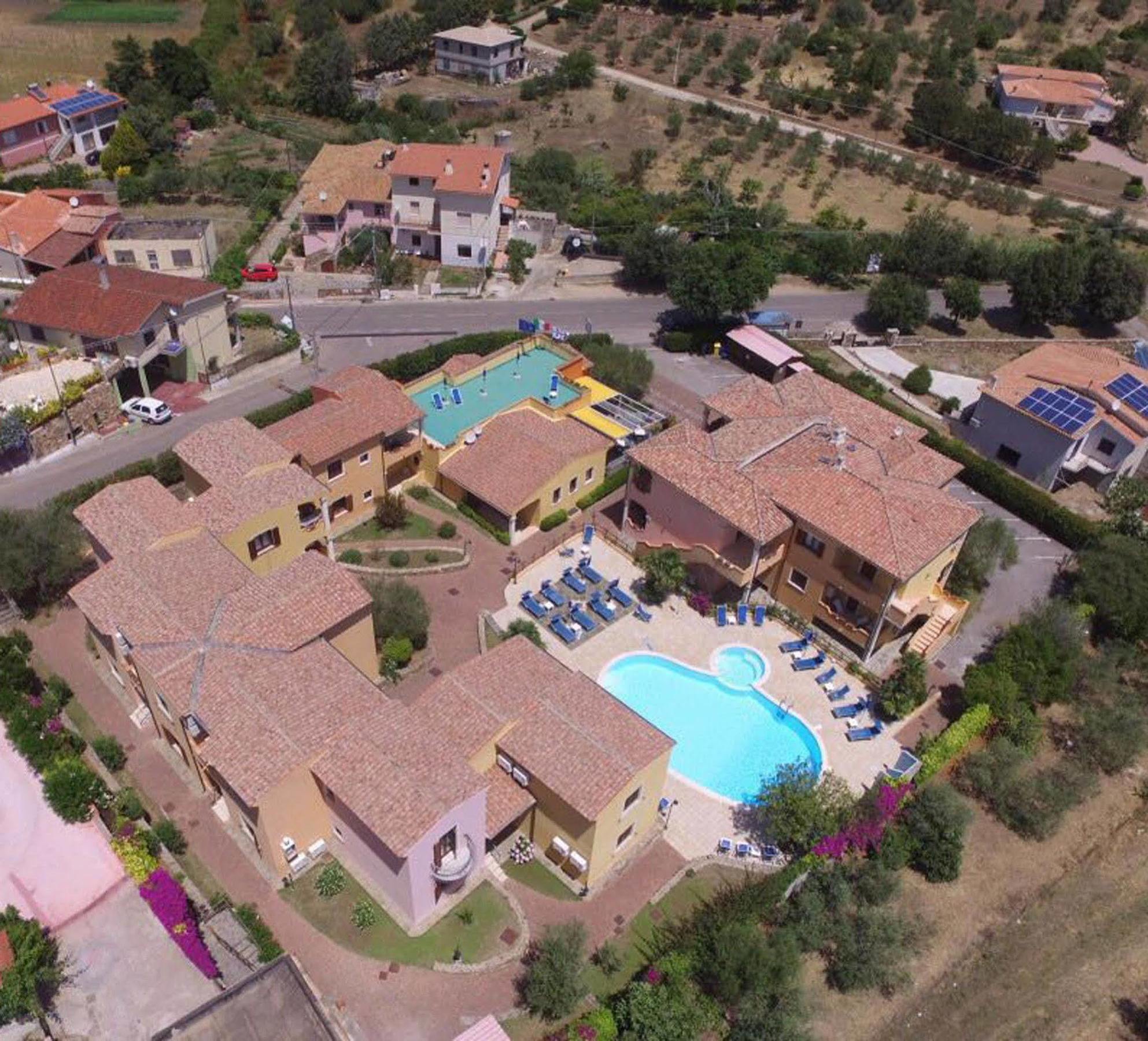 Residence Corte Dei Venti Будони Екстериор снимка