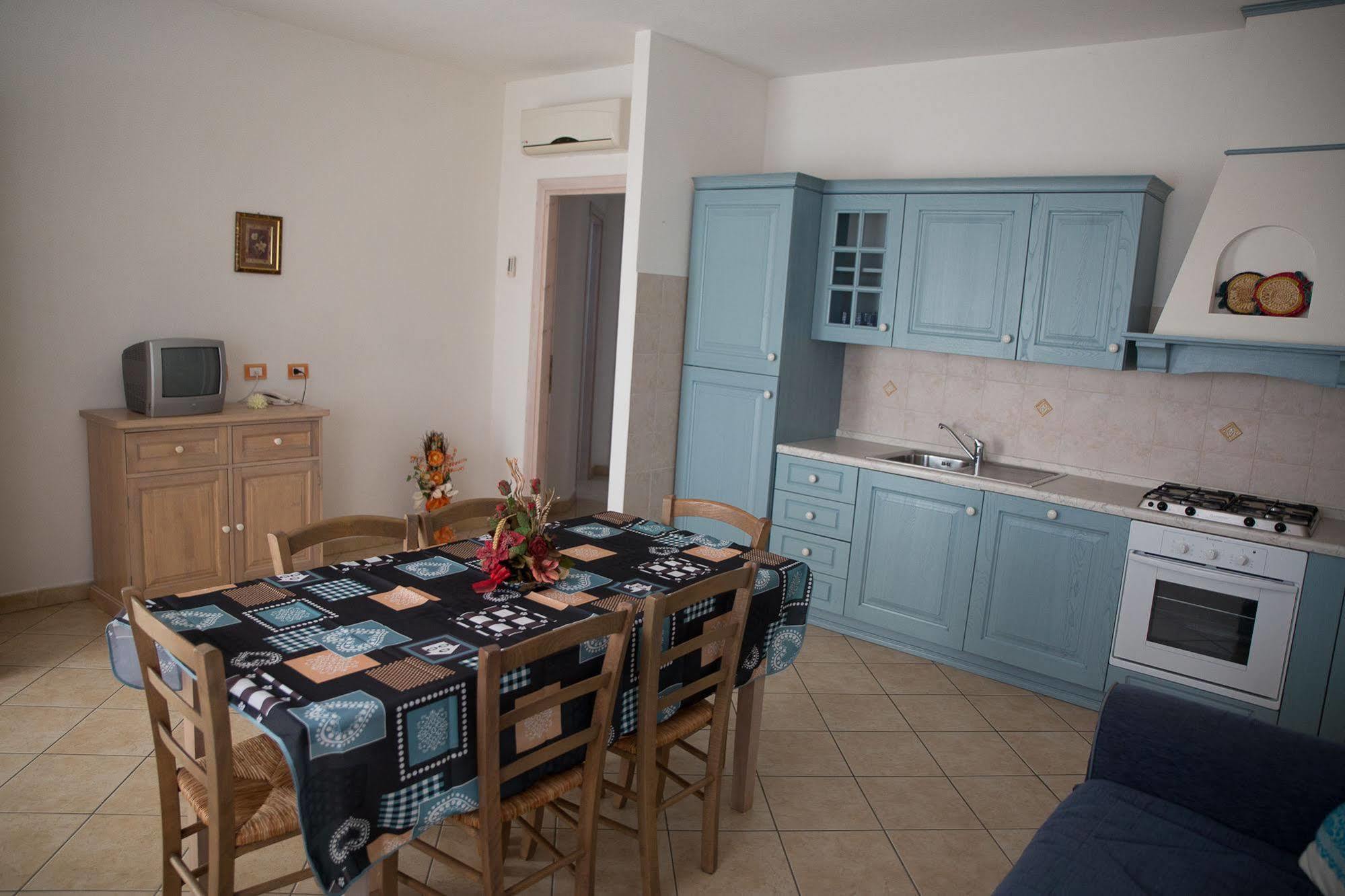 Residence Corte Dei Venti Будони Екстериор снимка