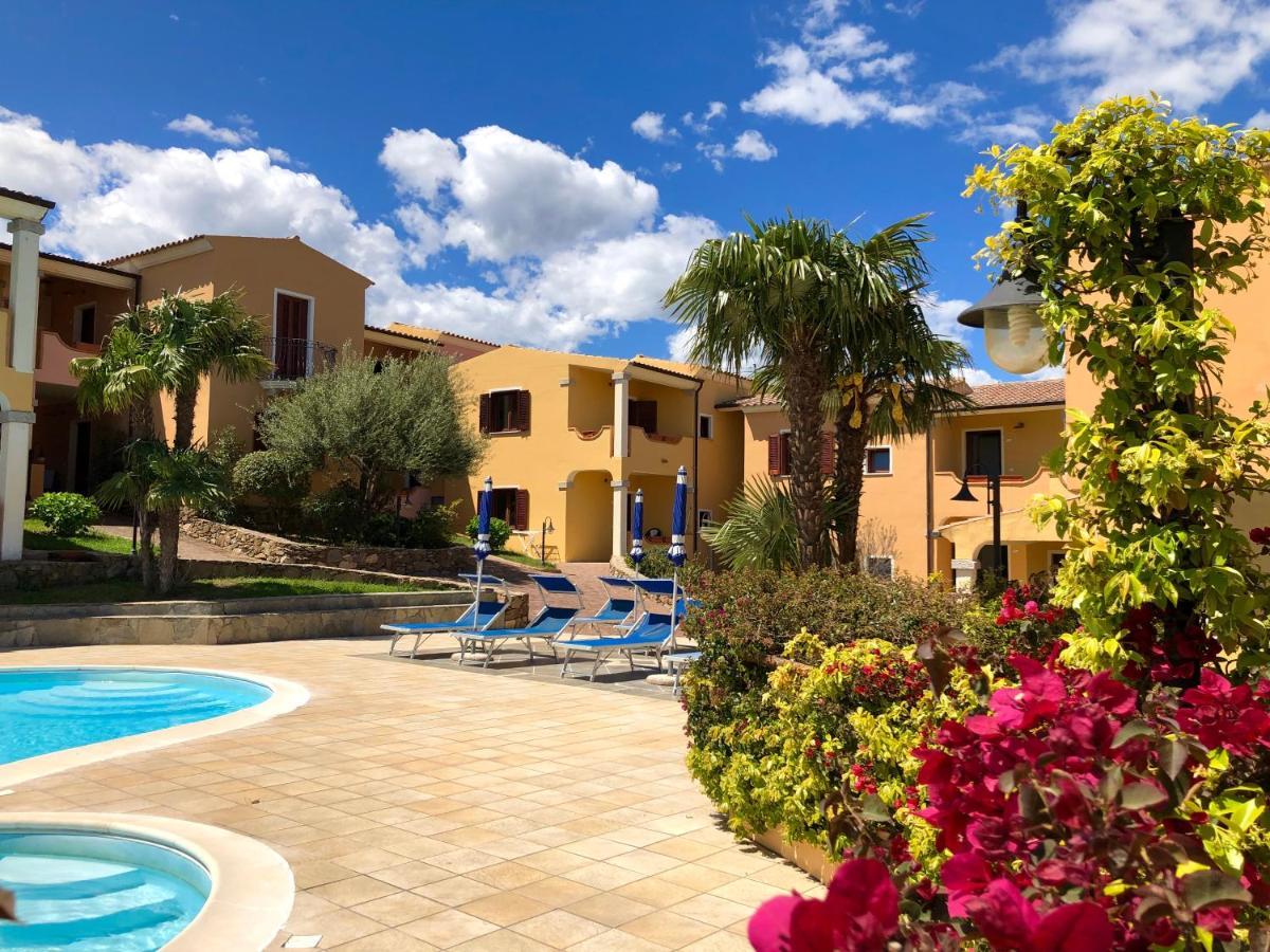 Residence Corte Dei Venti Будони Екстериор снимка